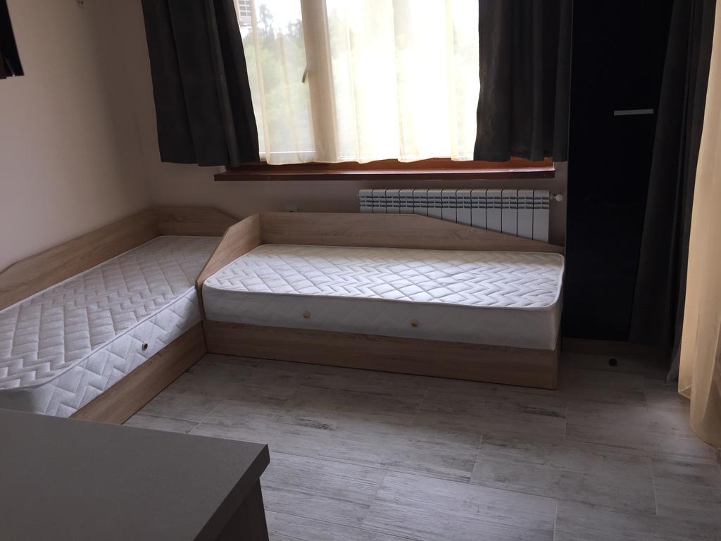 Family Hotel Malibu Chernomorets Esterno foto